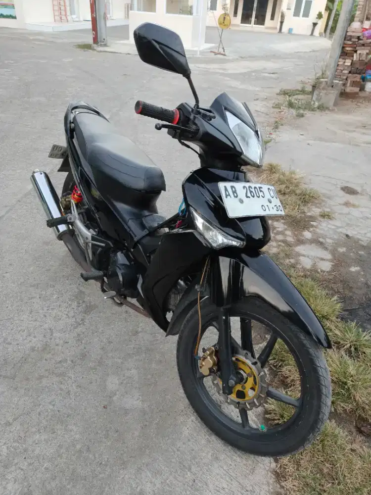 Supra 125 THN 2010 plat AB sleman