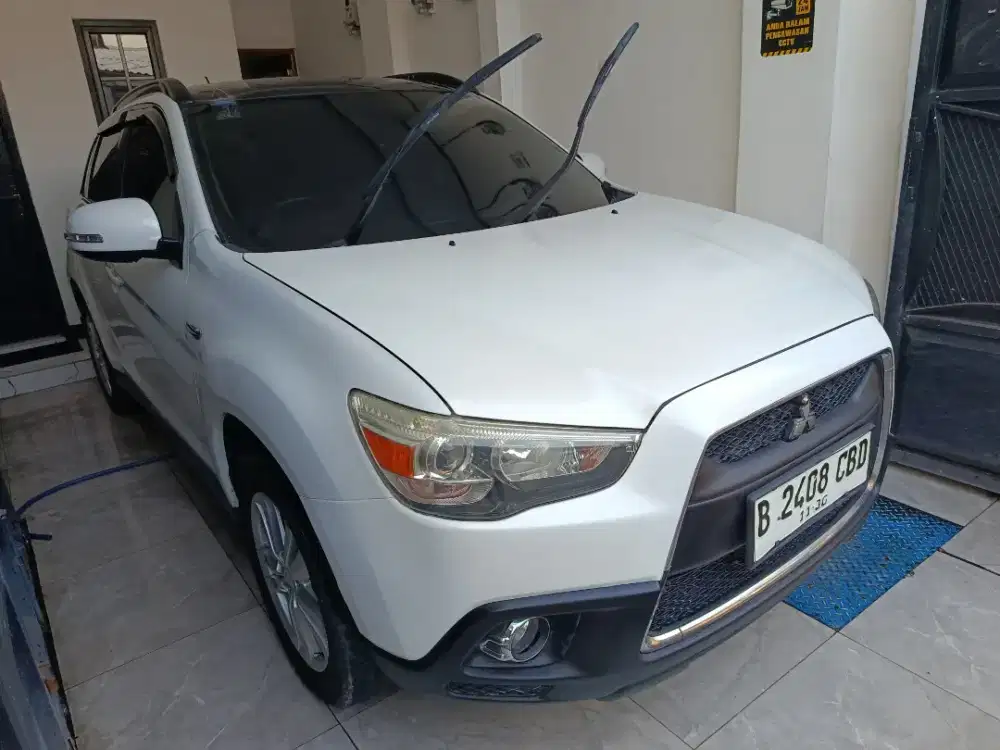 Mitsubishi Outlander Sport PX AT PANORAMIC Tahun 2013 pemakaian 2014