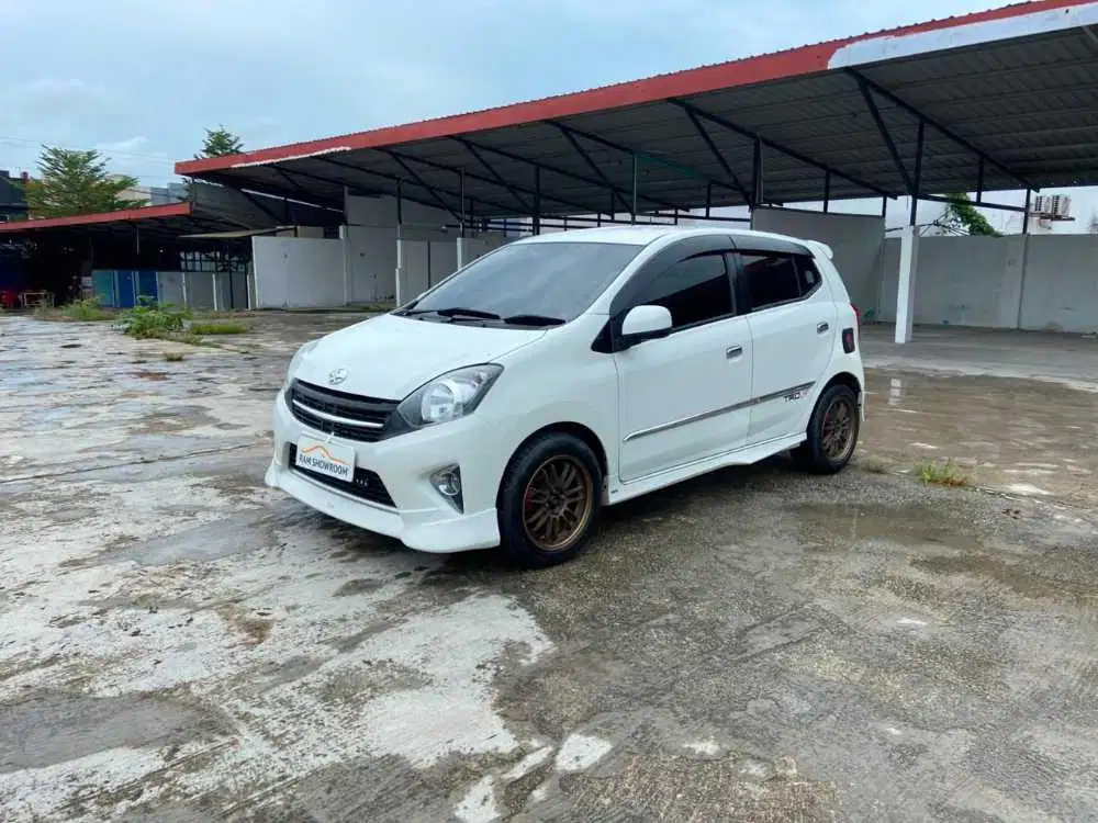 TOYOTA AGYA 1.0 TRD AT 2016