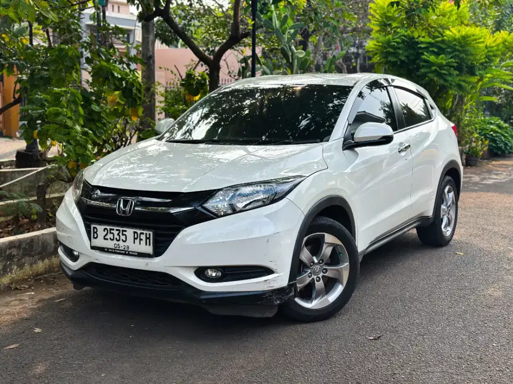 HONDA NEW HR-V E 1.5 AT 2018 PUTIH