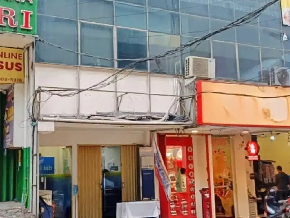 Ruko 3 Lantai Eks Bank Area  Mayestik, Kebayoran Baru