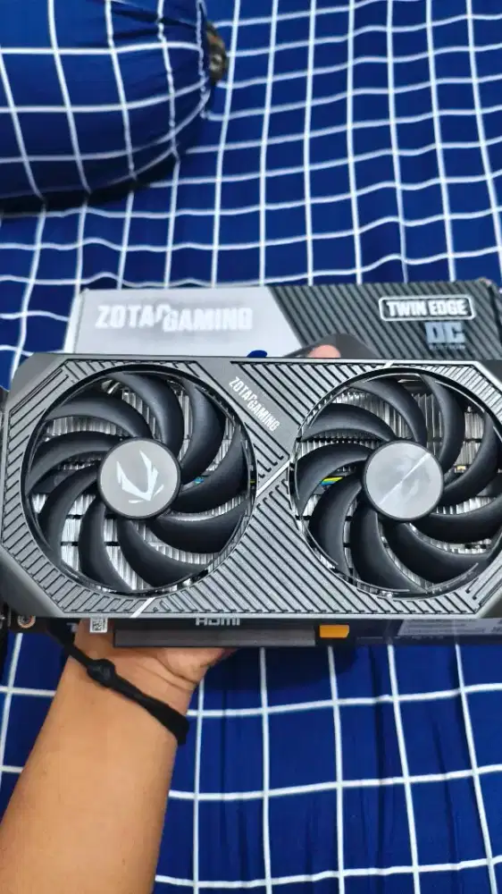 ZOTAC RTX 5050 LIKE NEW  GARANSI 2029