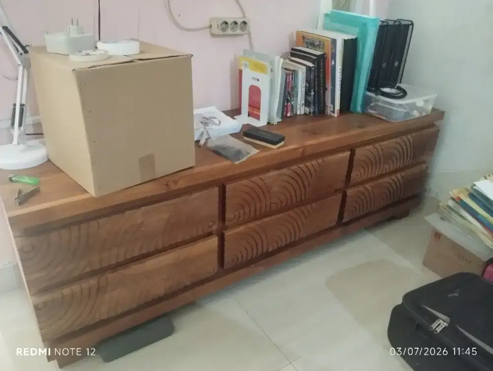 Buffet TV kayu jati