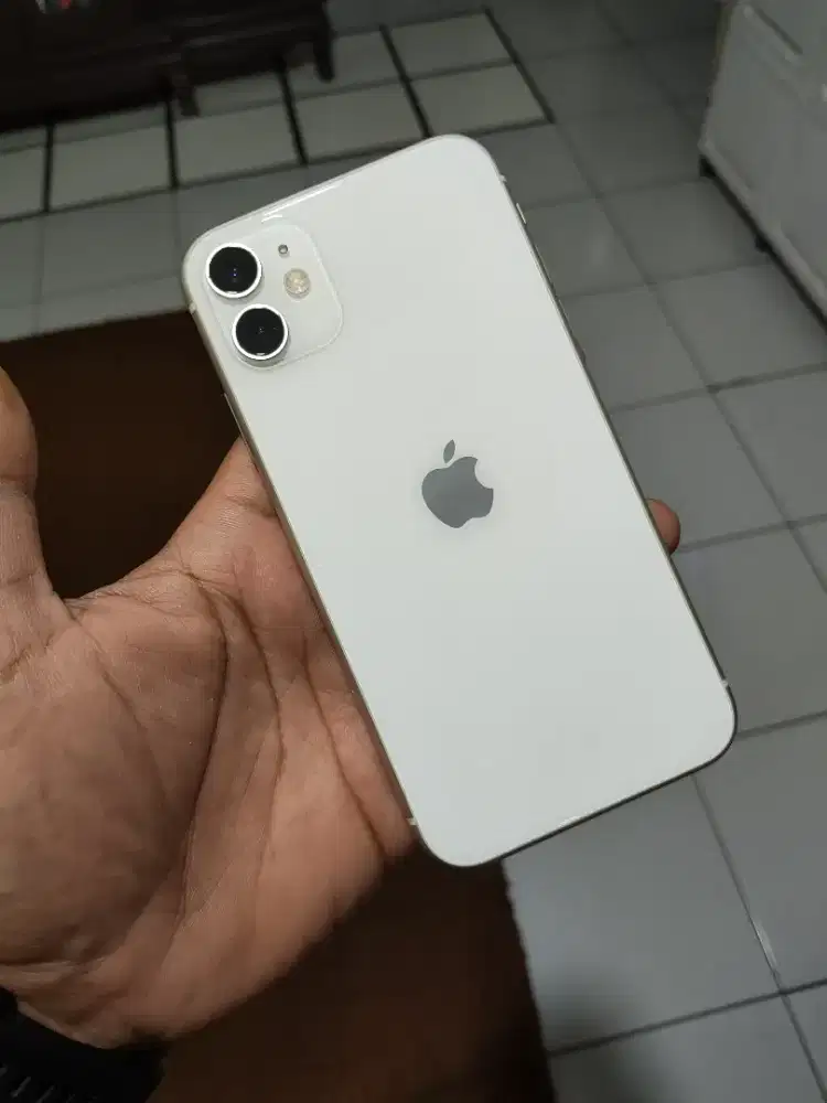 IPHONE 11 128GB IBOX LIKE NEW