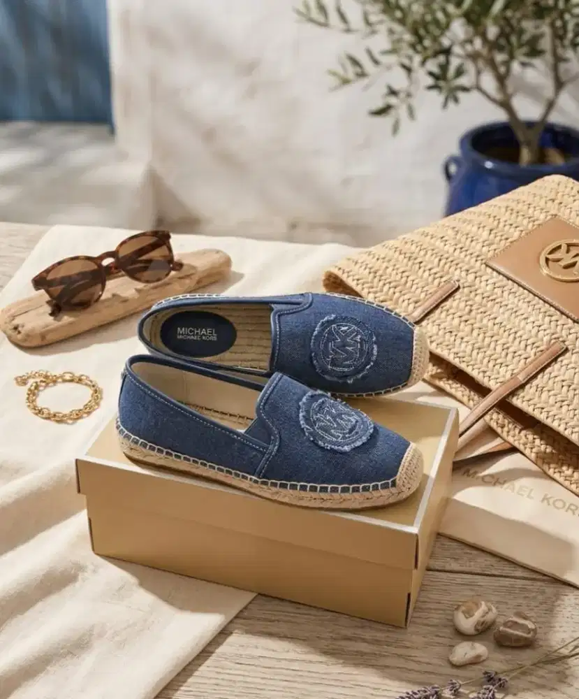 Sepatu Michael Kors Hastings Denim Espadrilles