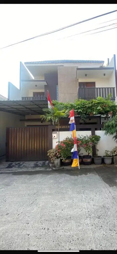DIJUAL CEPAT RUMAH PUSAT KOTA JAKARTA SELATAN