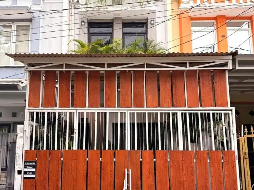 jual rumah bagus rapih full furnished di cengkareng jakbar