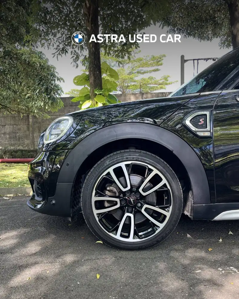 MINI COOPER COUNTRYMAN BLACK HEAT EDITION