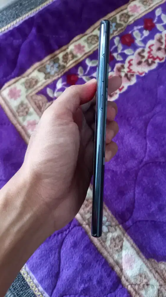 Samsung note 10+ bekas
