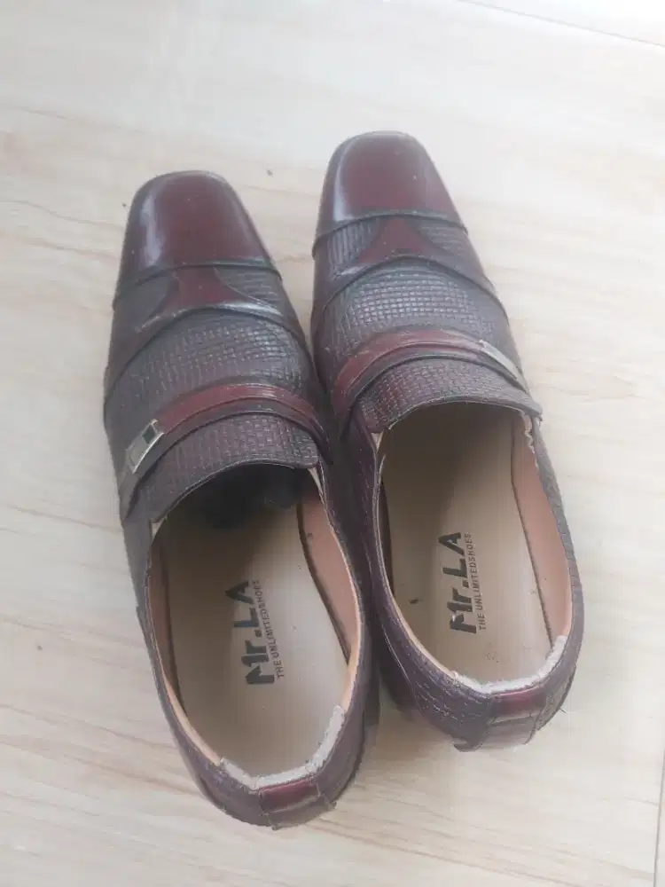 Sepatu Pantofel pria