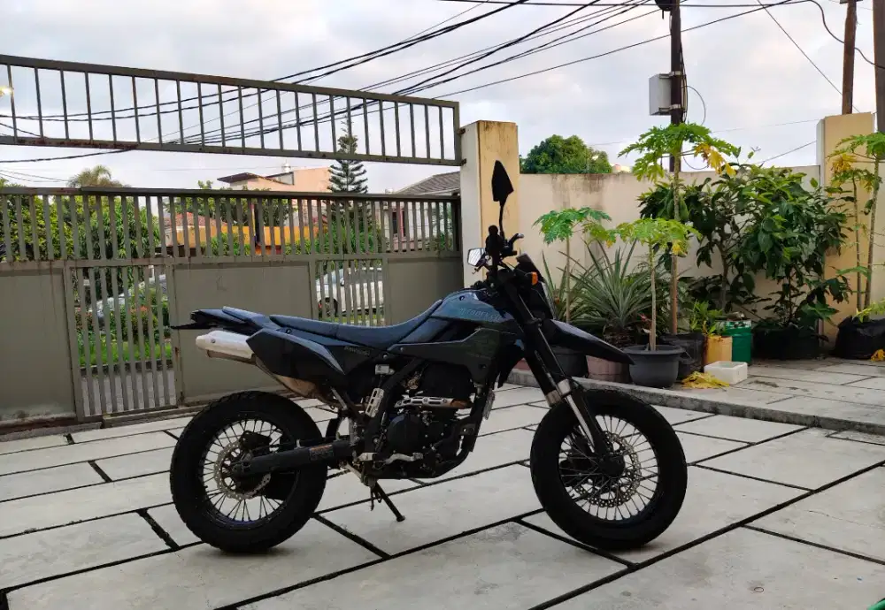 Kawasaki D-Tracker X 250 CC