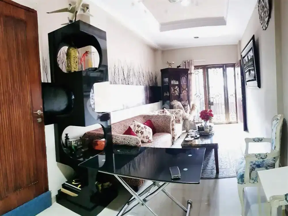 Rumah LT 132 (Dpn 6M),Lb 300, SHM, 4 LT, Hadap Barat di Citra Garden 2, Jakarta Barat (Gal)