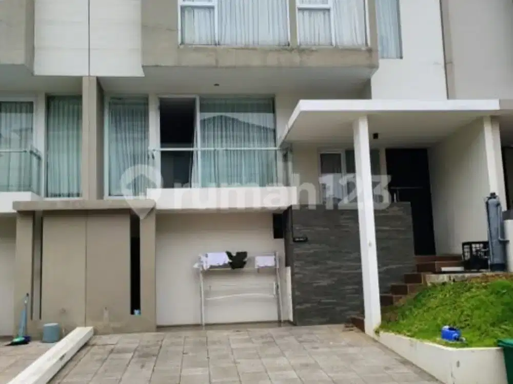 Rumah LT:128(8X16), LB::210, 3lt, di Citra Garden 8, Jakarta Barat (JEL)