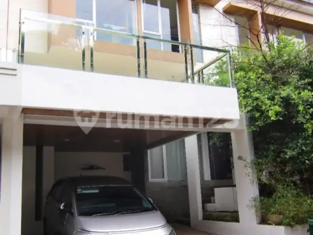 Rumah dijual, konsep minimalis modern LT:120(8x15),LB:168, 2lt, 3+1KT, 2KM , SHM Citra 8, Jak-bar (Mar)
