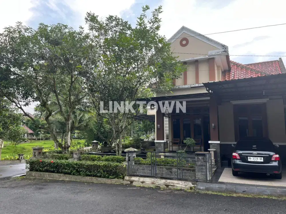 Full Furnish Posisi Hook Rumah di Raffles Residence Dekat Univ Jendral Soedirman Purwokerto