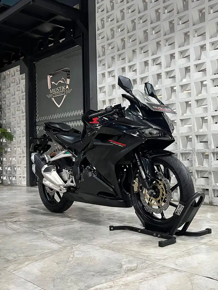 KM 16RB‼️CBR 250RR 2020 Black Freedom. DANNY Mustika Sulfat