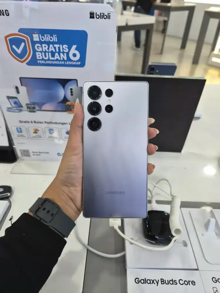 SAMSUNG GALAXY S25 ULTRA BISA CICILAN DAN TUKAR TAMBAH