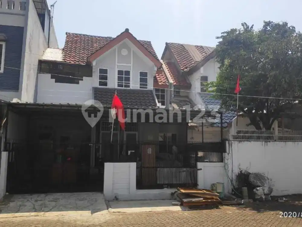 Rumah Siap Huni di Puri Gardena, LT 144 (8X18), LB 200 , SHM Jakarta Barat (Mar)