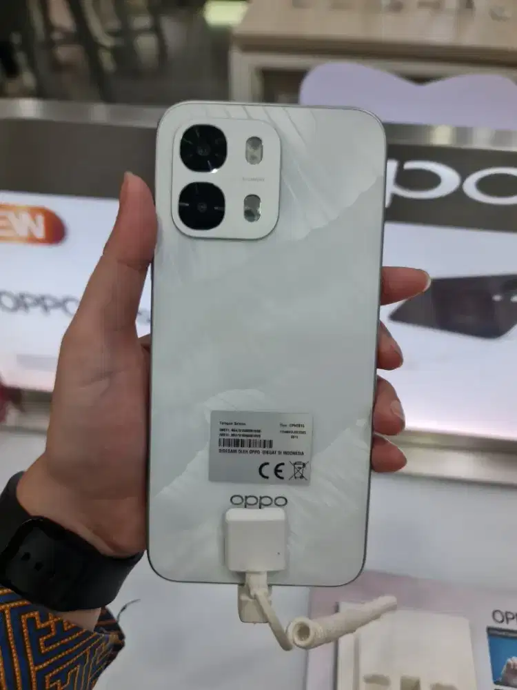 Oppo A6s internal 256 garansi resmi