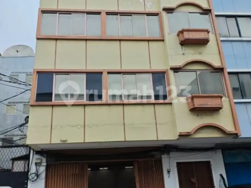 Ruko Gandeng Siap Pakai Lokasi Strategis Daan Mogot Prima ,Dm 636