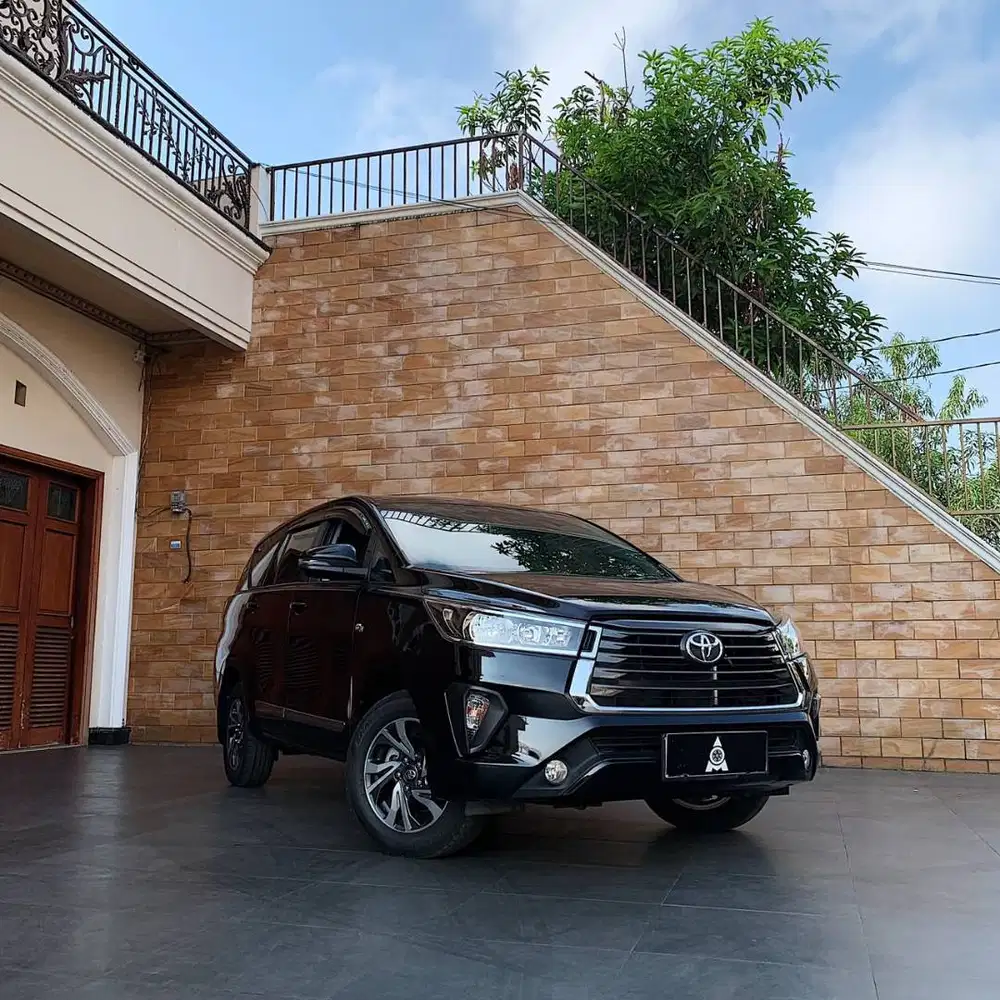 Dijual Toyota Innova Reborn Type 2.0 G A/T tahun 2021