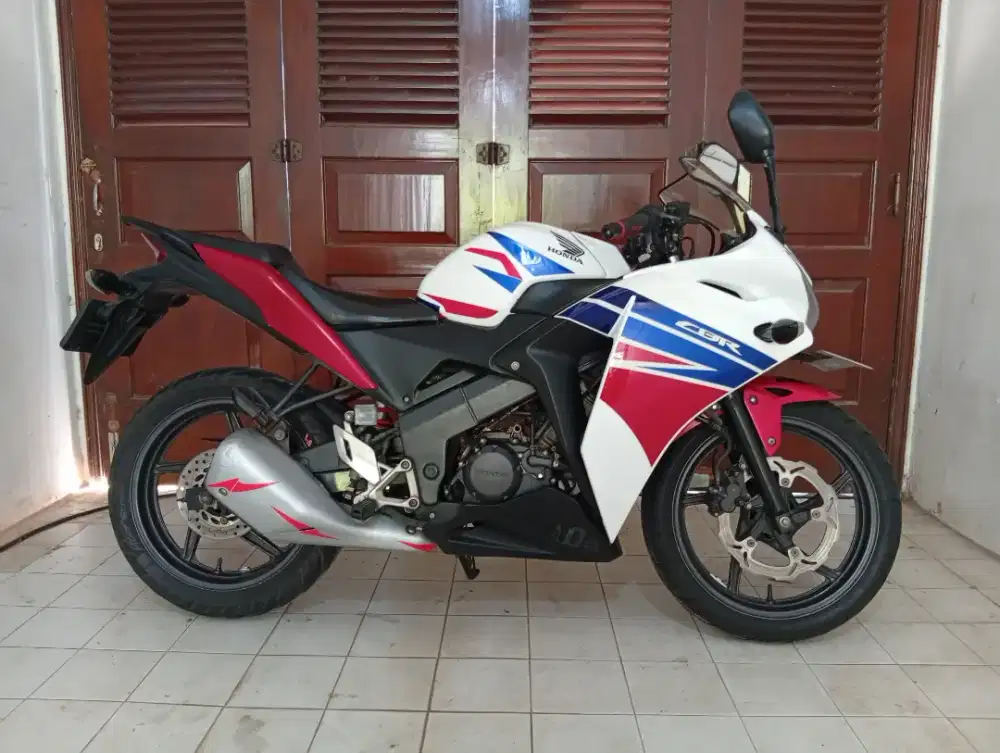 Jual cepat CBR 150 CBU