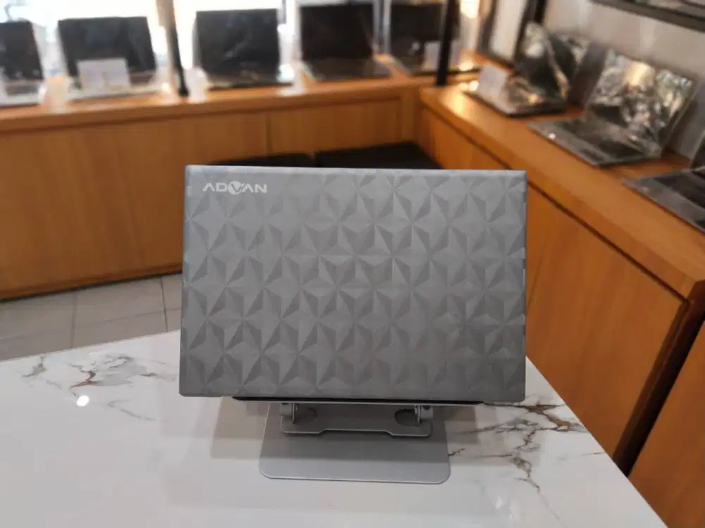 MURAH BANGET!! ADVAN SOULMATE 1405 CELERON N4020/RAM 4GB/SSD MMC 128GB