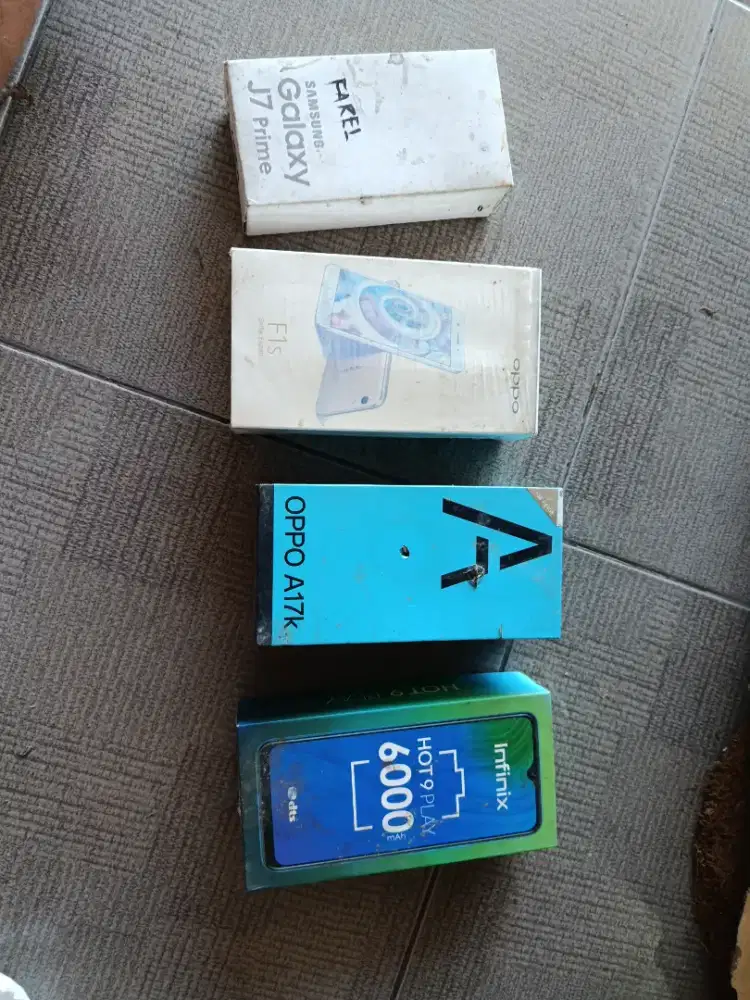 Box dus hp bekas