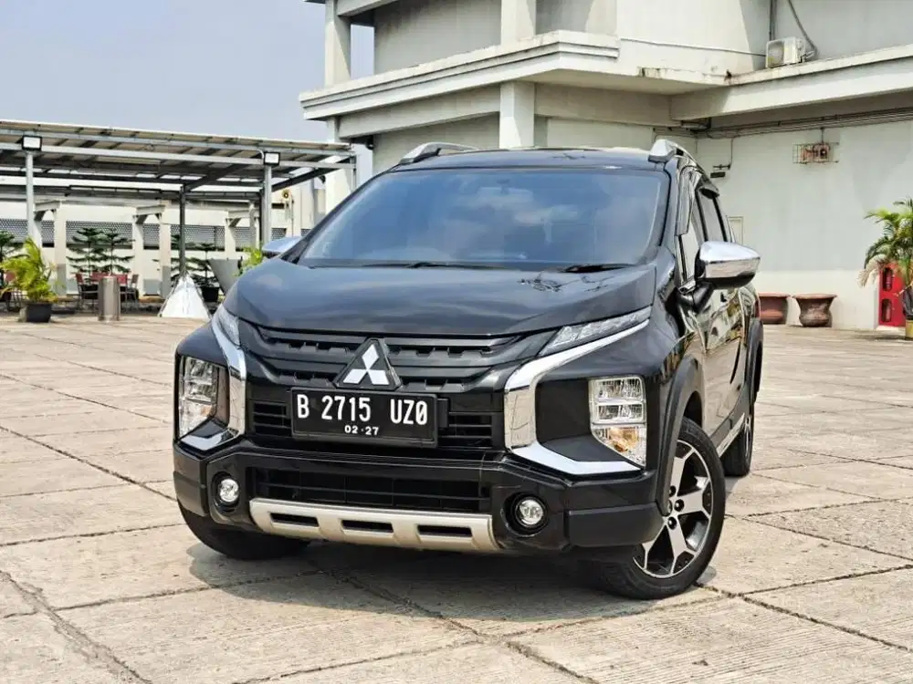 MITSUBISHI XPANDER CROSS AT MATIC AUTOMATIC 2021 HITAM SIAP PAKAI