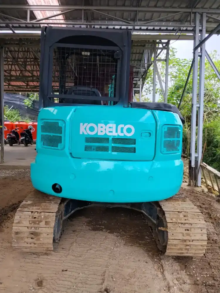 Excavator Kobelco 50
