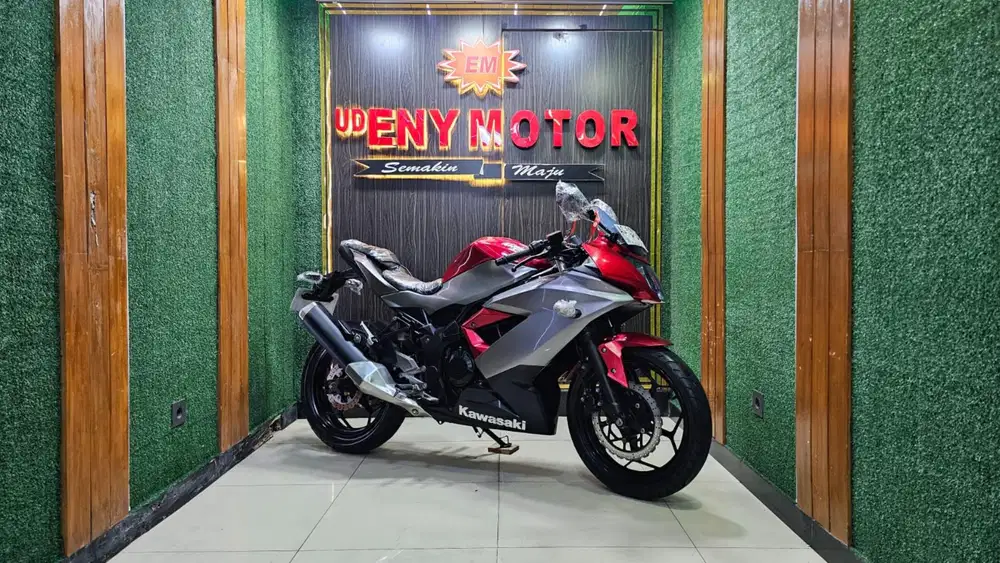ENY MOTOR - DP MINIM OK! KAWASAKI NINJA MONO 250CC 2018 - KM RENDAH