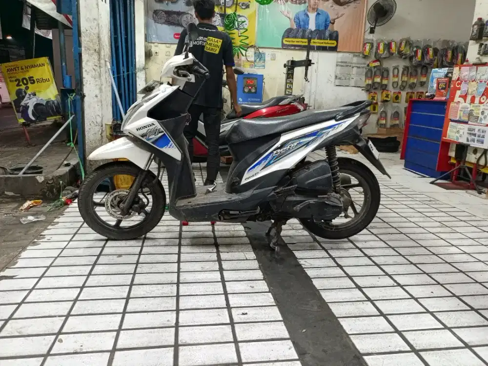 Honda Beat 110 cc tahun 2012