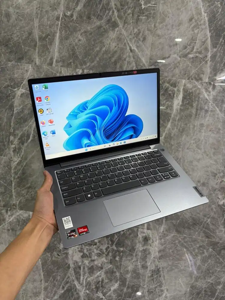 Jual Laptop Lenovo R3-7320u