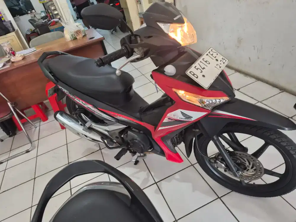SUPRAX 125 D 2019 + BBN OKe cas/ kredit DP 2500