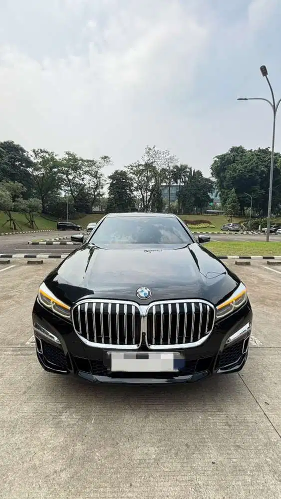 BMW 740Li 2020 Bensin