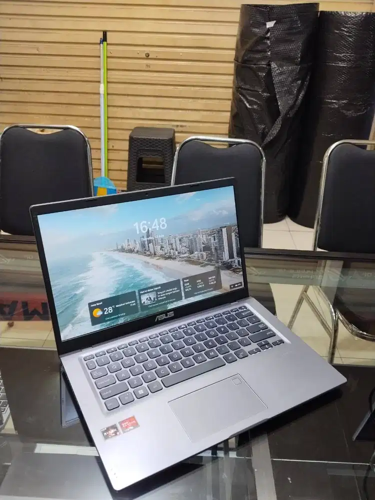 Asus Vivobook M415DAO Ryzen 3 3250U RAM 8GB SSD 256GB NVMe