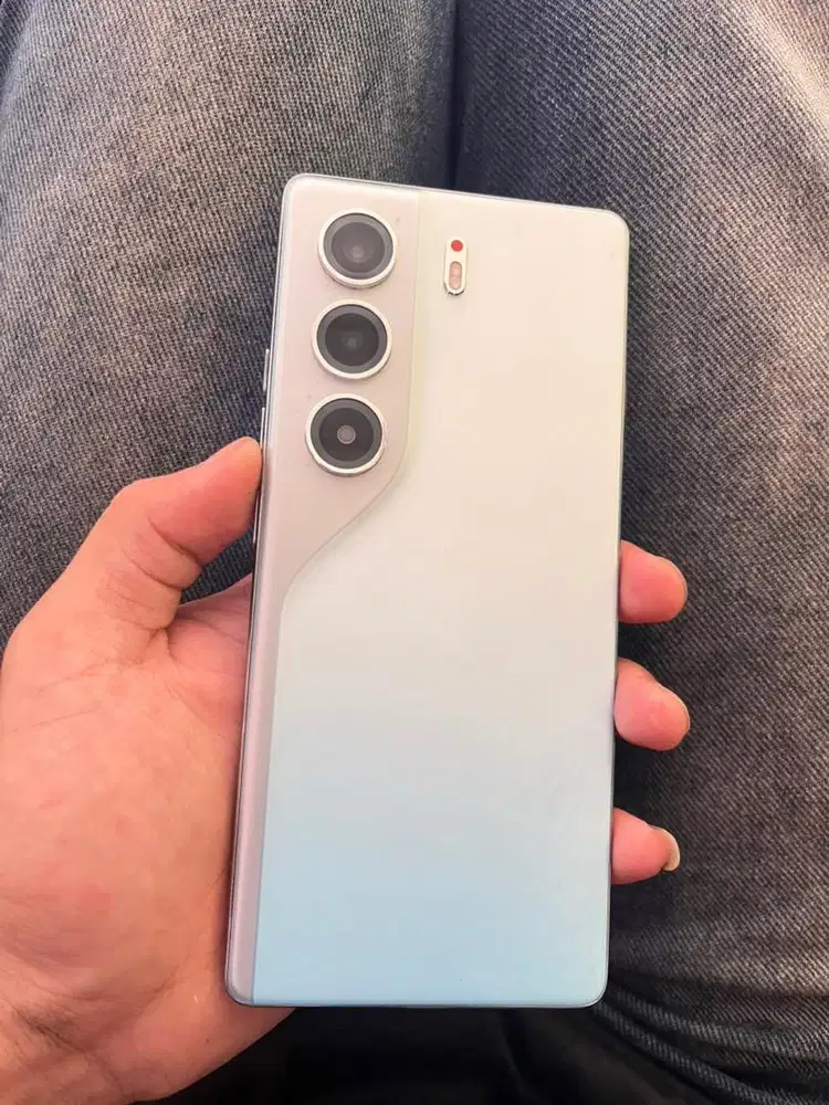 Tecno Camon 40 8/256