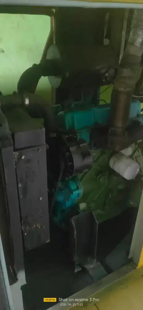 DIJUAL MURAH GENSET SILENT SOLAR 15 KVA merek Ford Made in inggris