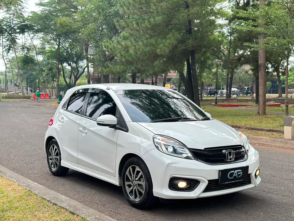 Honda Brio RS AT 2016