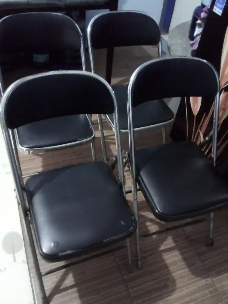 Kursi Lipat Chitose