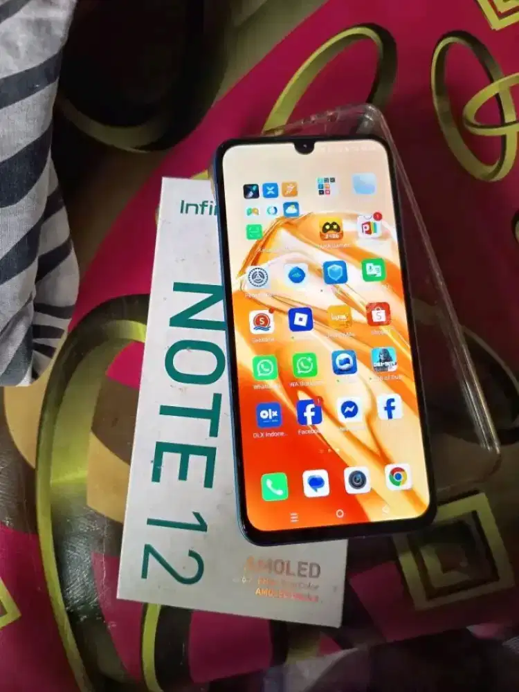 Infinix note 12 8/128