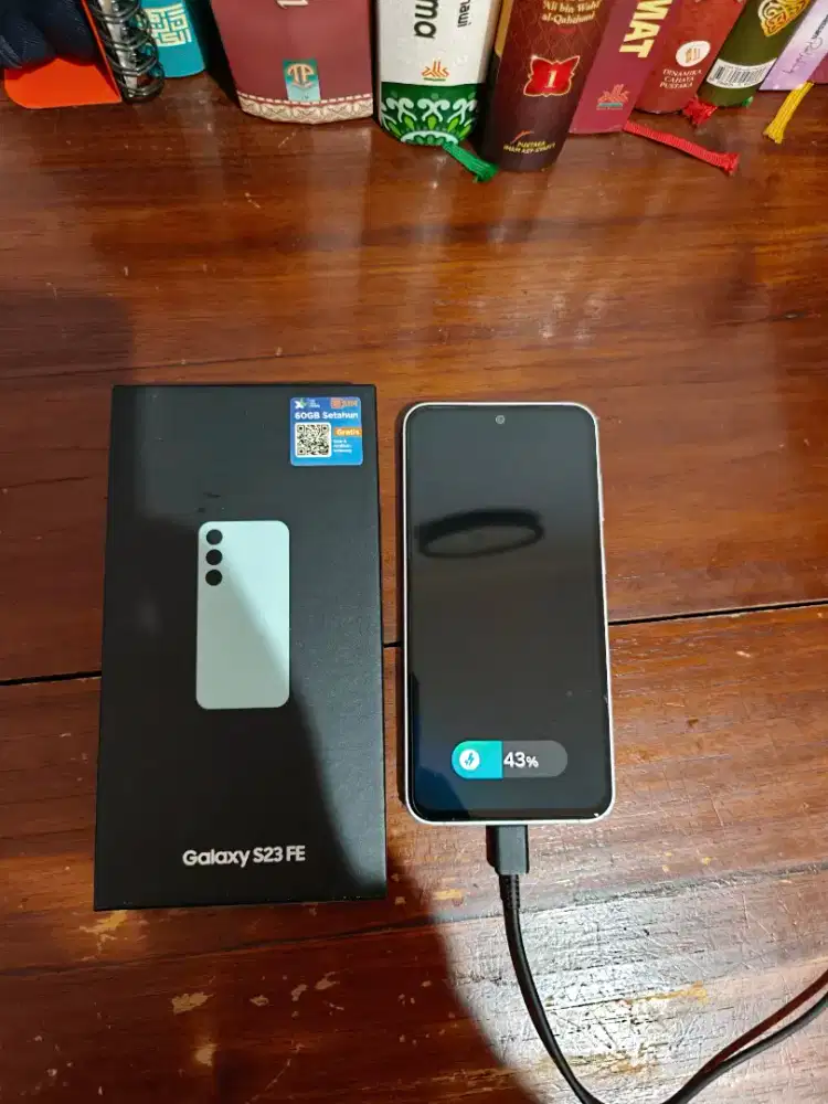 Samsung S23 FE 8/256 ex SEIN