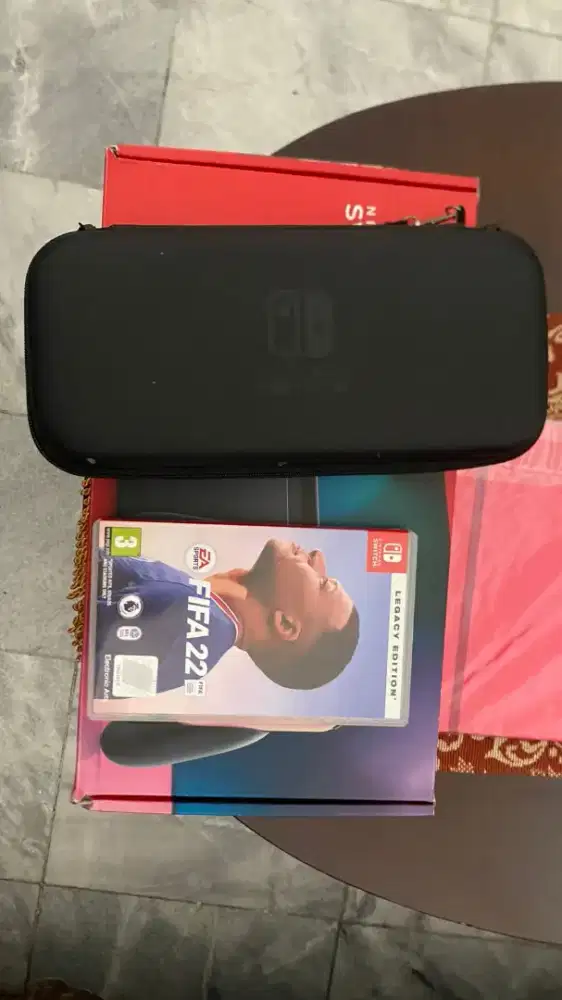 LAST SALE Nintendo Switch V2 Neon Fulset Mulus 99% Free FIFA 22 & Case