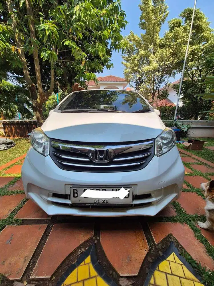 Honda Freed 2012 Bensin