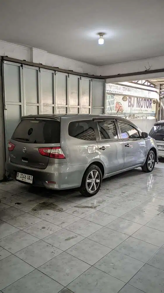 Nissan Grand livina 2017 Bensin