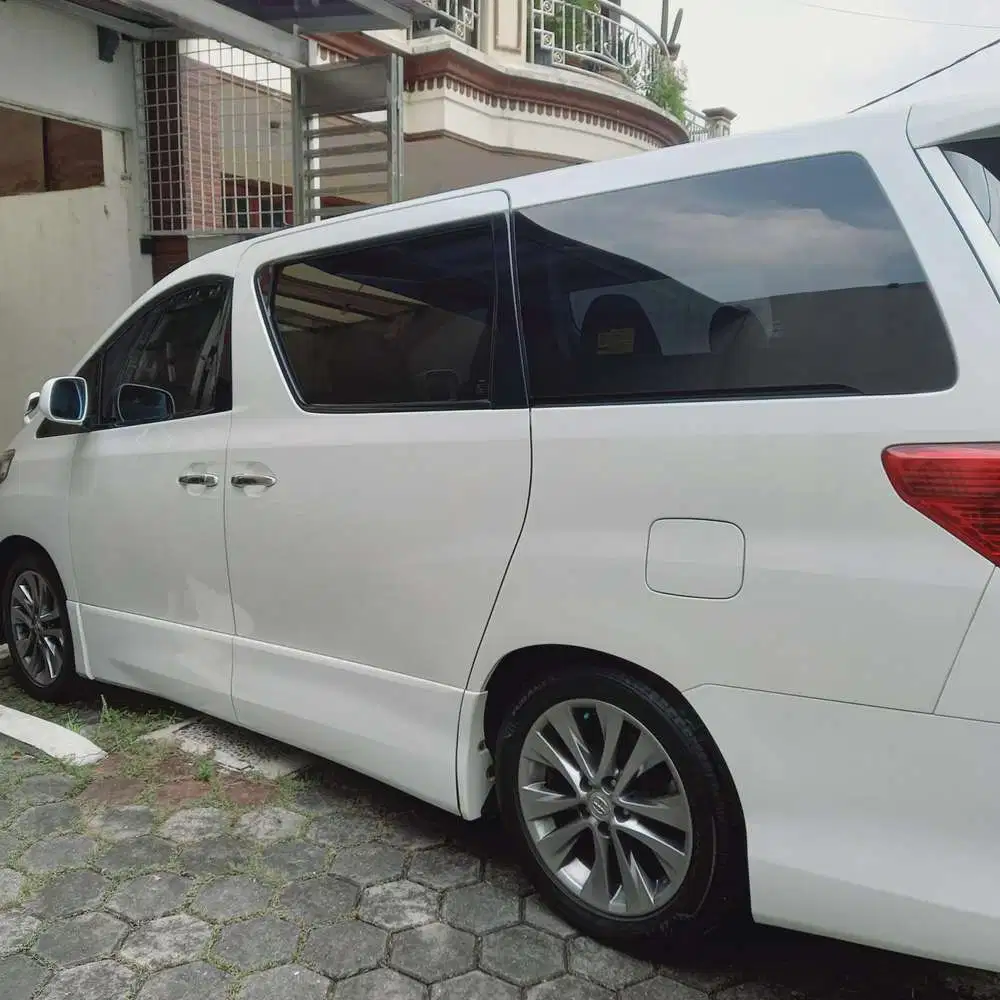 Toyota Alphard 2011 Bensin