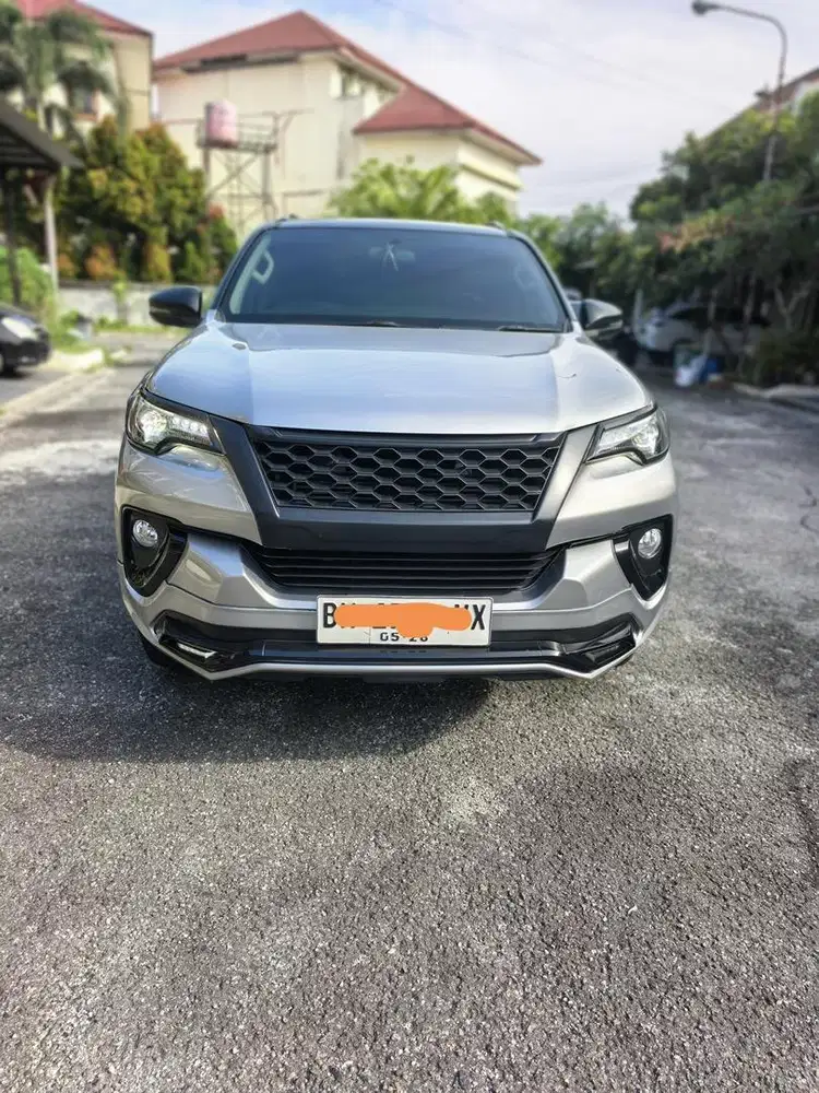DIJUAL FORTUNER VRZ SILVER