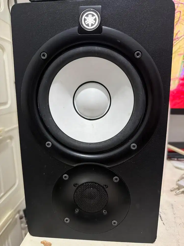 speaker yamaha hs5