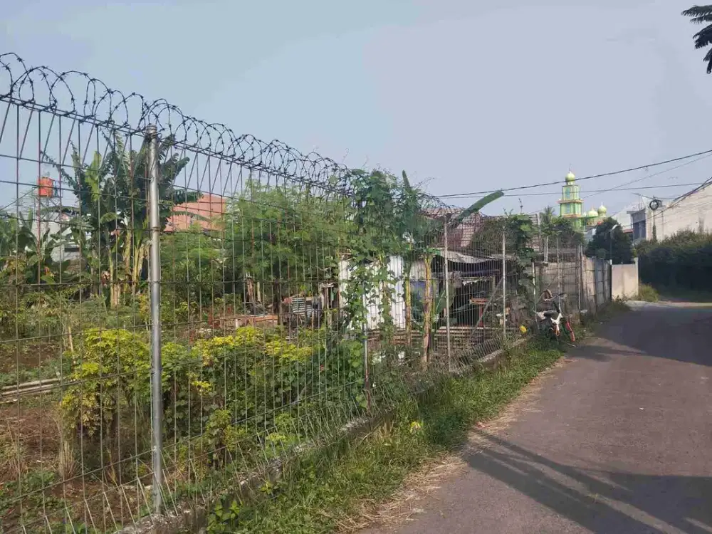 Jual tanah  murah di Pamulang akses 2 mobil bebas banjir