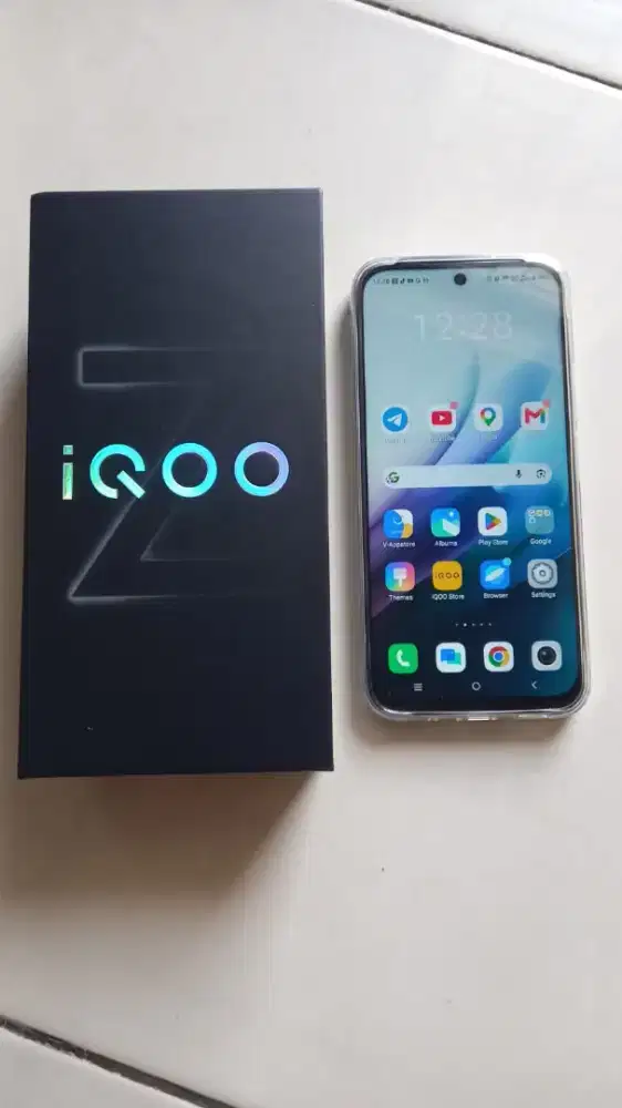 IQOO Z11x, 8+8/256 gb